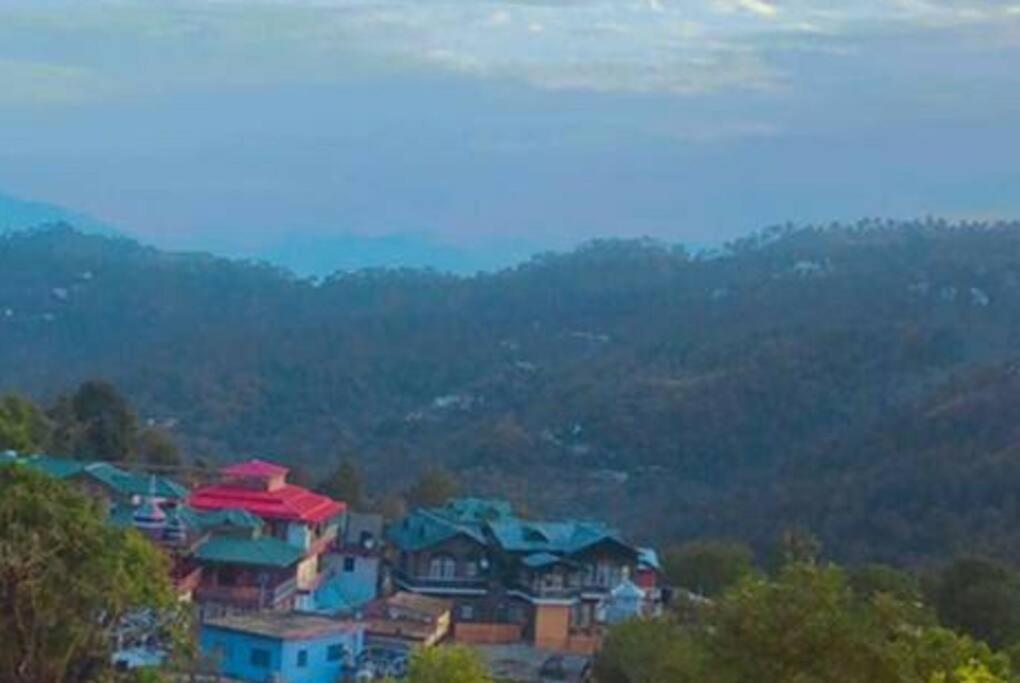 Fairview Wayside Villa Kasauli Exterior photo