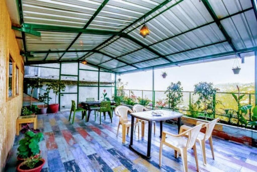 Fairview Wayside Villa Kasauli Exterior photo